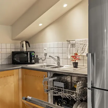 Unique Floor - Super - 2 Bedr - 78 M2 *